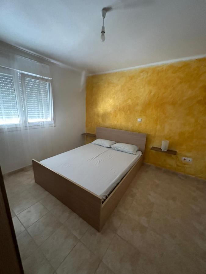 Lion Village Skala Fourkas Bagian luar foto